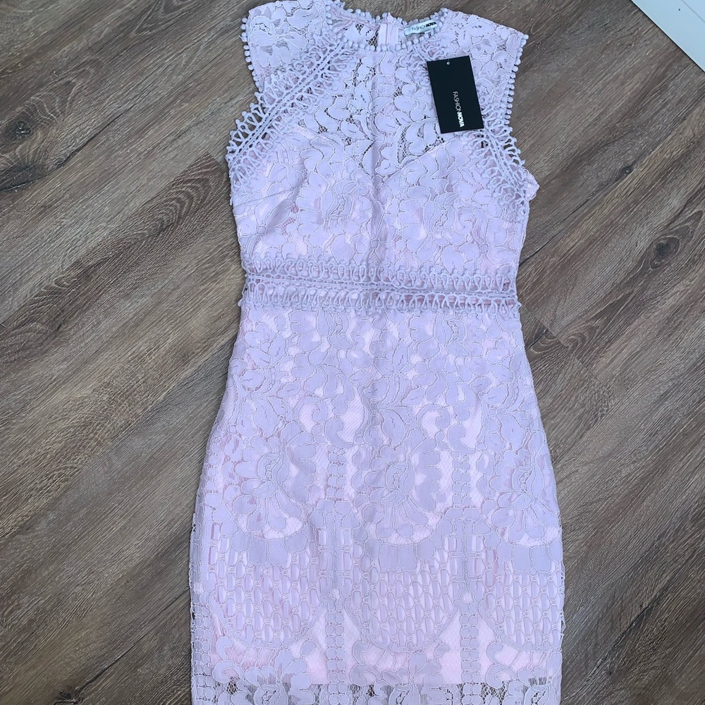 Fashion Nova lace dress
